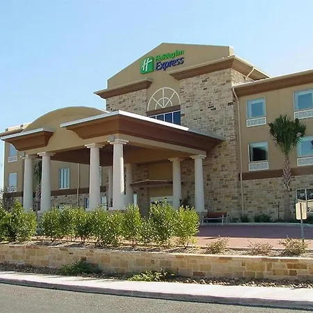 Holiday Inn Express & Suites Fredericksburg By Ihg-2