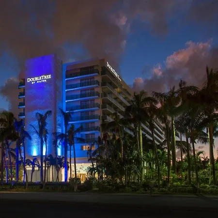 Doubletree Resort By Hilton Hollywood Beach-2