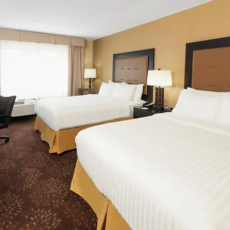 Holiday Inn Express & Suites Sandusky By Ihg-2