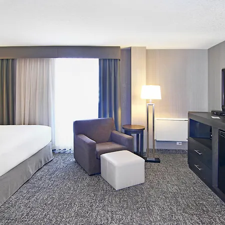 Holiday Inn Express And Suites Calgary By Ihg-3