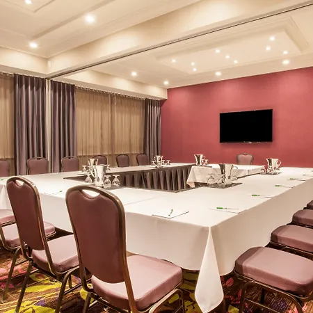 Holiday Inn Toronto International Airport By Ihg-2
