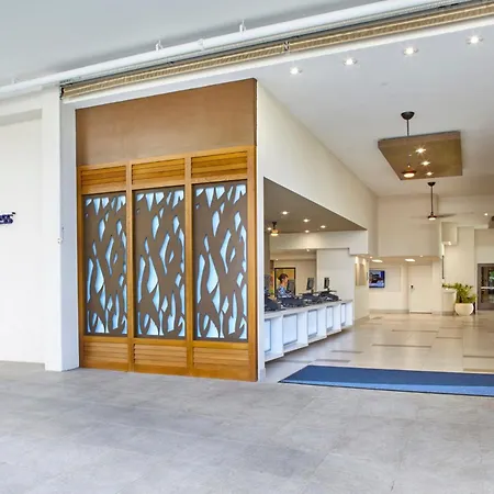 Holiday Inn Express Waikiki By Ihg-2