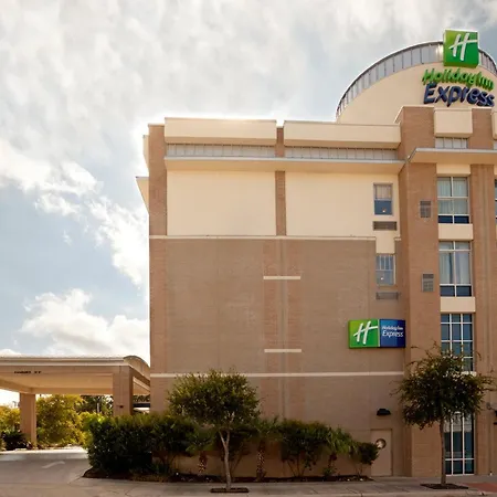 Holiday Inn Express Hotel & Suites San Antonio - Rivercenter Area By Ihg-2