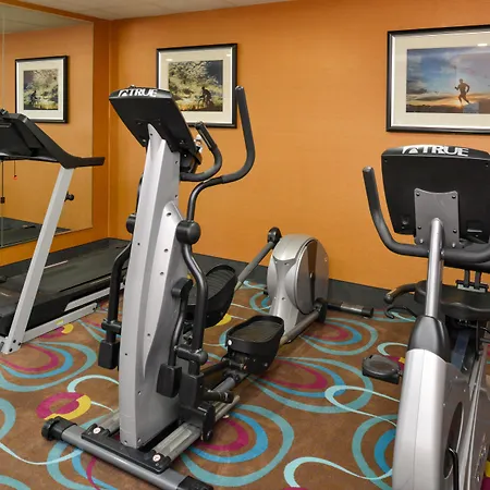 Holiday Inn Express Hotel & Suites Dayton-Huber Heights, An Ihg Hotel-3