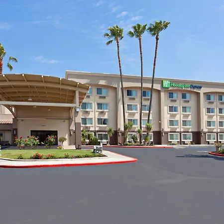 Holiday Inn Express San Bernardino Colton By Ihg-2