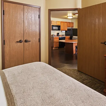 Candlewood Suites St. Robert By Ihg-2