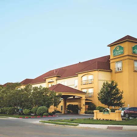 La Quinta By Wyndham Lubbock North-2