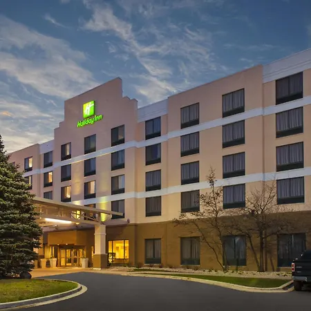 Holiday Inn & Suites Bolingbrook By Ihg-3
