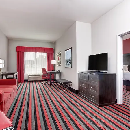 Holiday Inn & Suites Lafayette North By Ihg-2