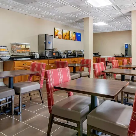 Comfort Inn & Suites Statesboro - University Area-3