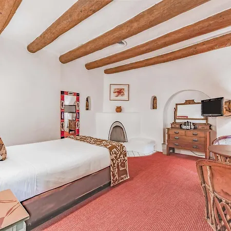 The Historic Taos Inn-3