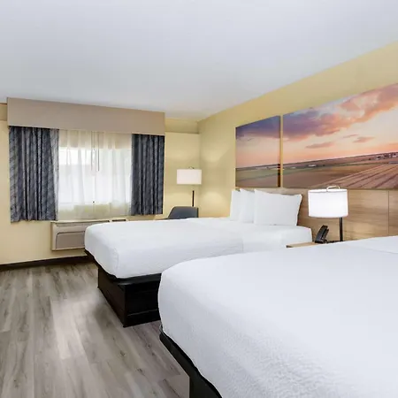 Days Inn & Suites By Wyndham Clovis-2