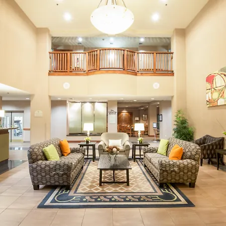 Holiday Inn & Suites Goodyear - West Phoenix Area By Ihg-2