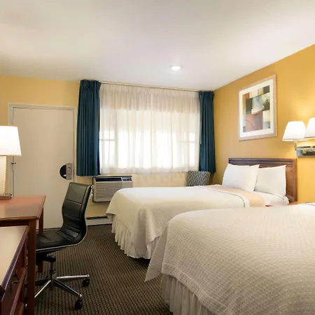 Days Inn By Wyndham Dover-2