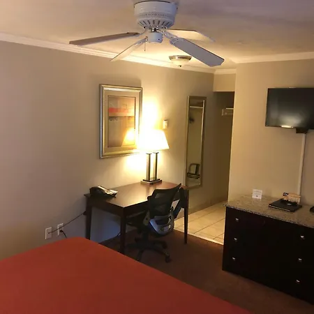Global Inn-3