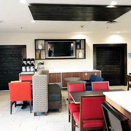 Holiday Inn Express & Suites Harrison By Ihg-3