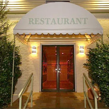 Best Western Battleship Inn-3