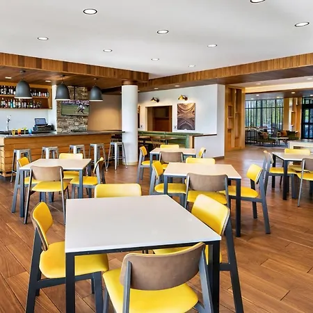 Fairfield By Marriott Inn & Suites Rome-2