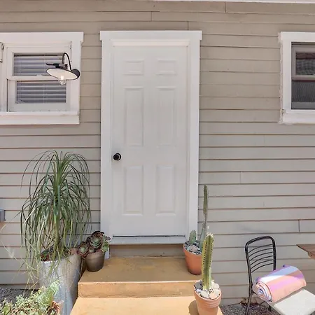 Cactus Room - Private Entrance-3