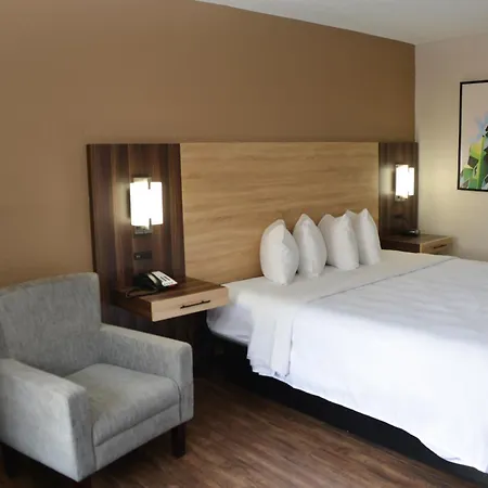 Baymont By Wyndham Santee-2