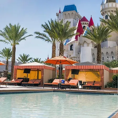Beddable Unit By The Excalibur Casino Las Vegas Strip-2