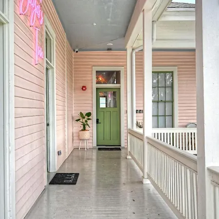 Sugars Inn Room 4 Historic Nola Charm In Downtown Galveston-3