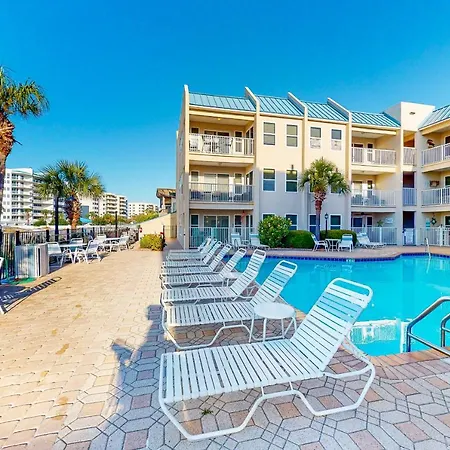 Poolside Villas 303-3