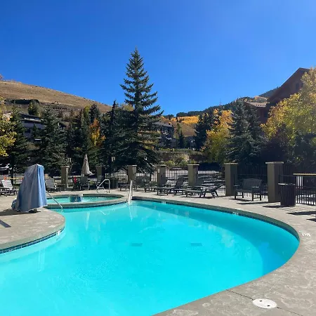 Mt Cb Base Area With King Bed, Outdoor Hot Tub & Pool-2