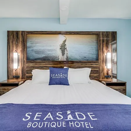 Seaside Boutique Hotel, Waves At Your Doorstep-2