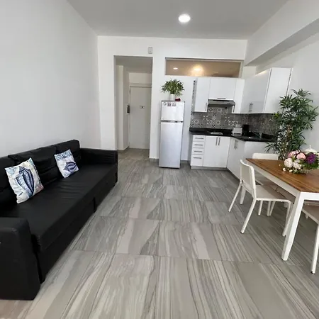 Vacation Studios With Rooftop Pool, Beach Club, Spa, Restaurants - Ducassi Collection - Playa Los Corales-2
