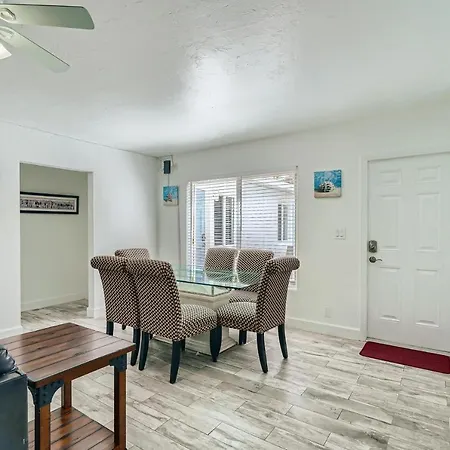 Singer Island Stunner 2 Br-2