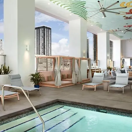 Downtown Brickell- Studio With King Bed And Queen Sofa-Bed-2