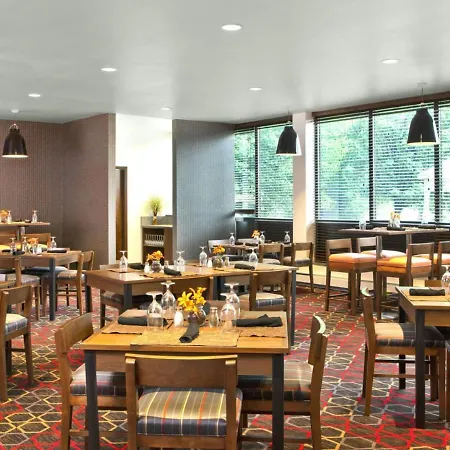 Anz Hotels Scranton-2
