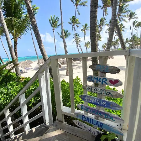 Blue Mare Deluxe Bavaro Villas - Beach Suites, Concierge Service & Spa-2