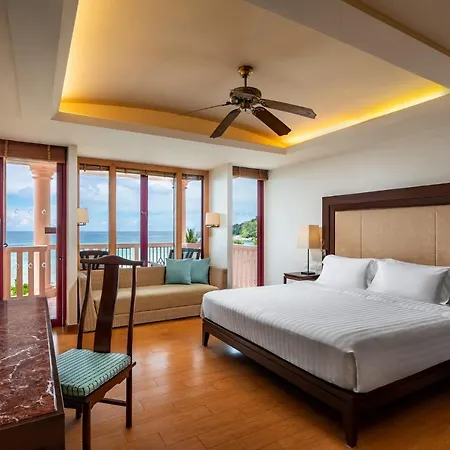 Centara Grand Beach Resort Phuket-2