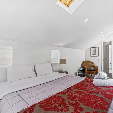 Queenstown Gateway Apartments-3