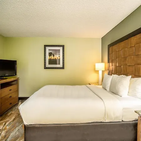 The Buena Park Hotel & Suites-2