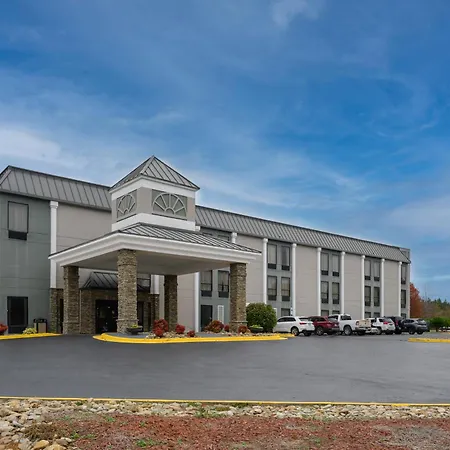 Quality Inn & Suites Lexington South-2