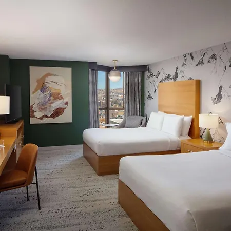 Whitney Peak Hotel Reno, Tapestry Collection By Hilton-2