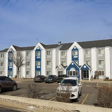Microtel Inn & Suites By Wyndham Sioux Falls-3