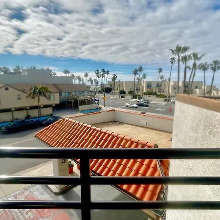 Huntington Beach Inn-3