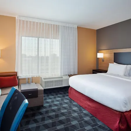 Towneplace Suites By Marriott Detroit Belleville-3