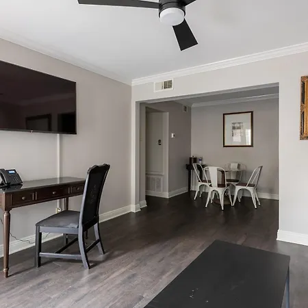 French Quarter Suites Hotel-2