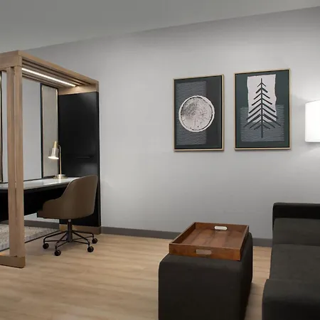 Springhill Suites By Marriott Sandpoint-3