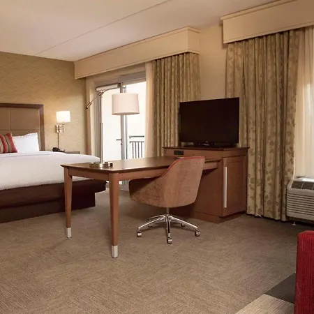 Hampton Inn & Suites Boone, Nc-3