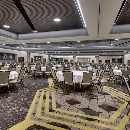 Drury Plaza Hotel Cape Girardeau Conference Center-2