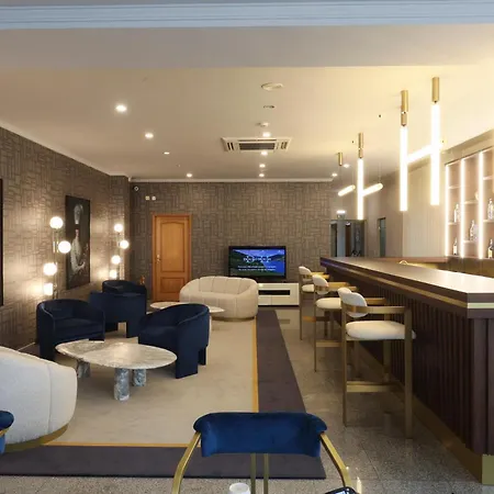 Hotel America-2