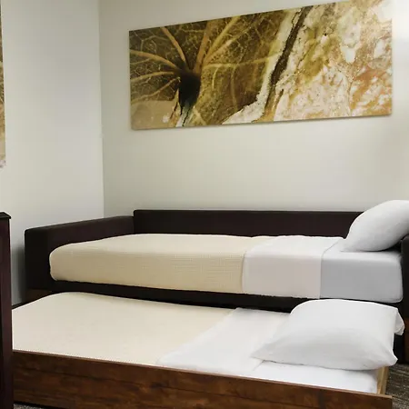 Springhill Suites Richmond Northwest-2