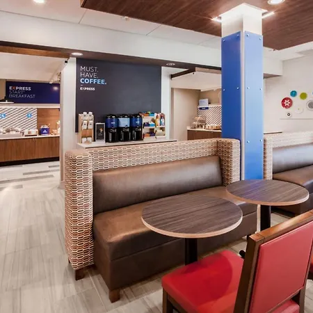 Holiday Inn Express & Suites - Colorado Springs South I-25 By Ihg-3