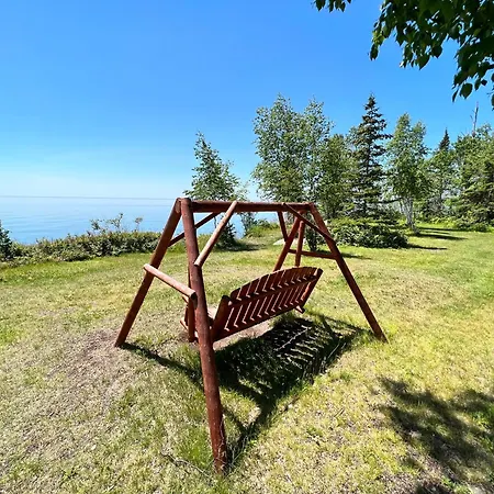 Thomsonite Inn On Lake Superior-3